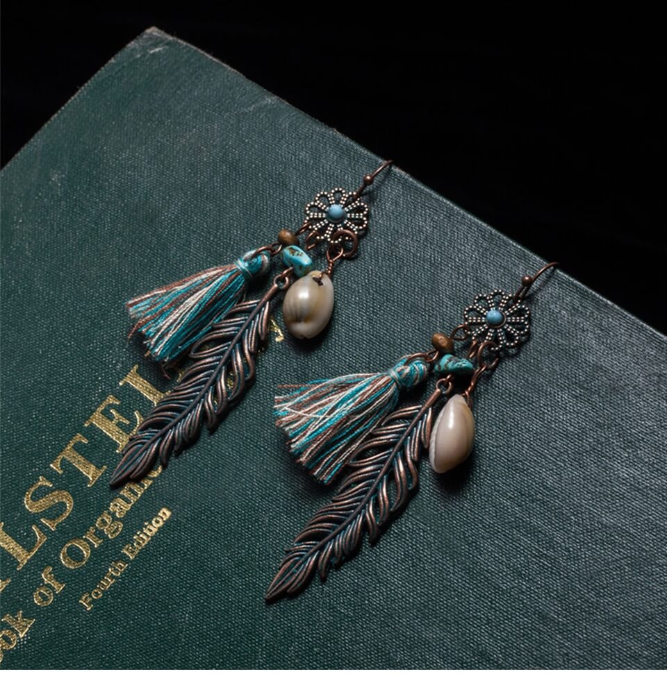 Tassel Fringe Leaf Stones